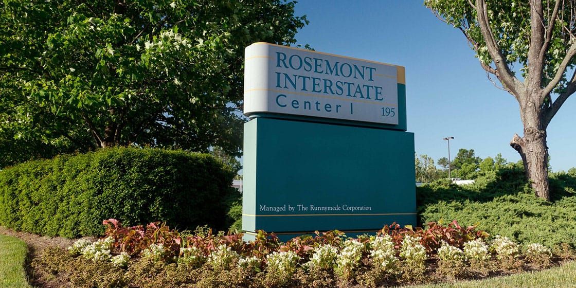 Rosemont Interstate Center I signage